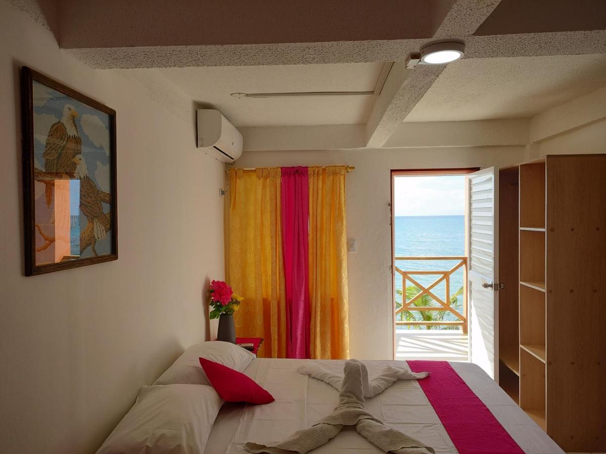 Cabanas Mister Mac Fresh Water Bay Buitenkant foto