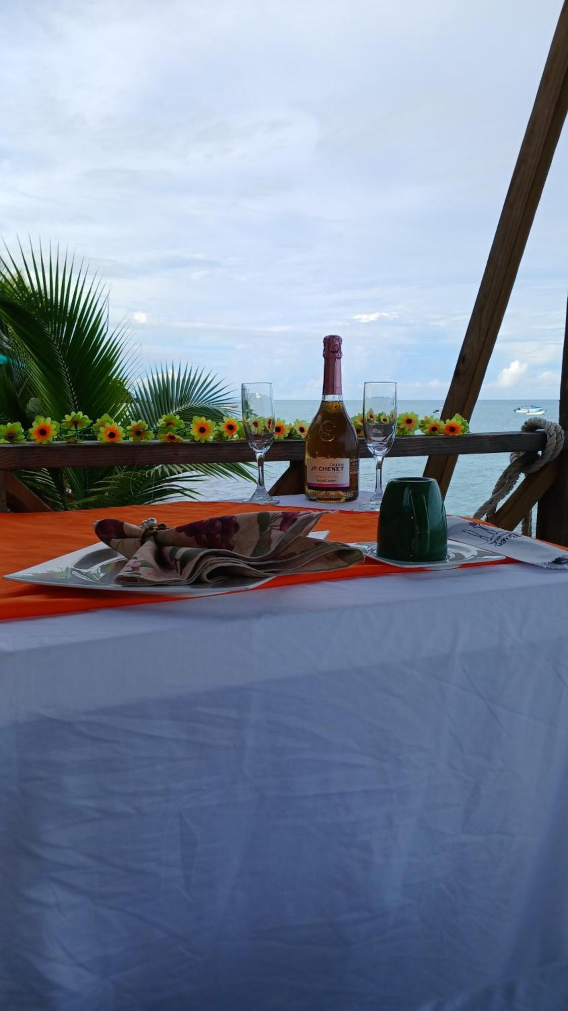 Cabanas Mister Mac Fresh Water Bay Buitenkant foto
